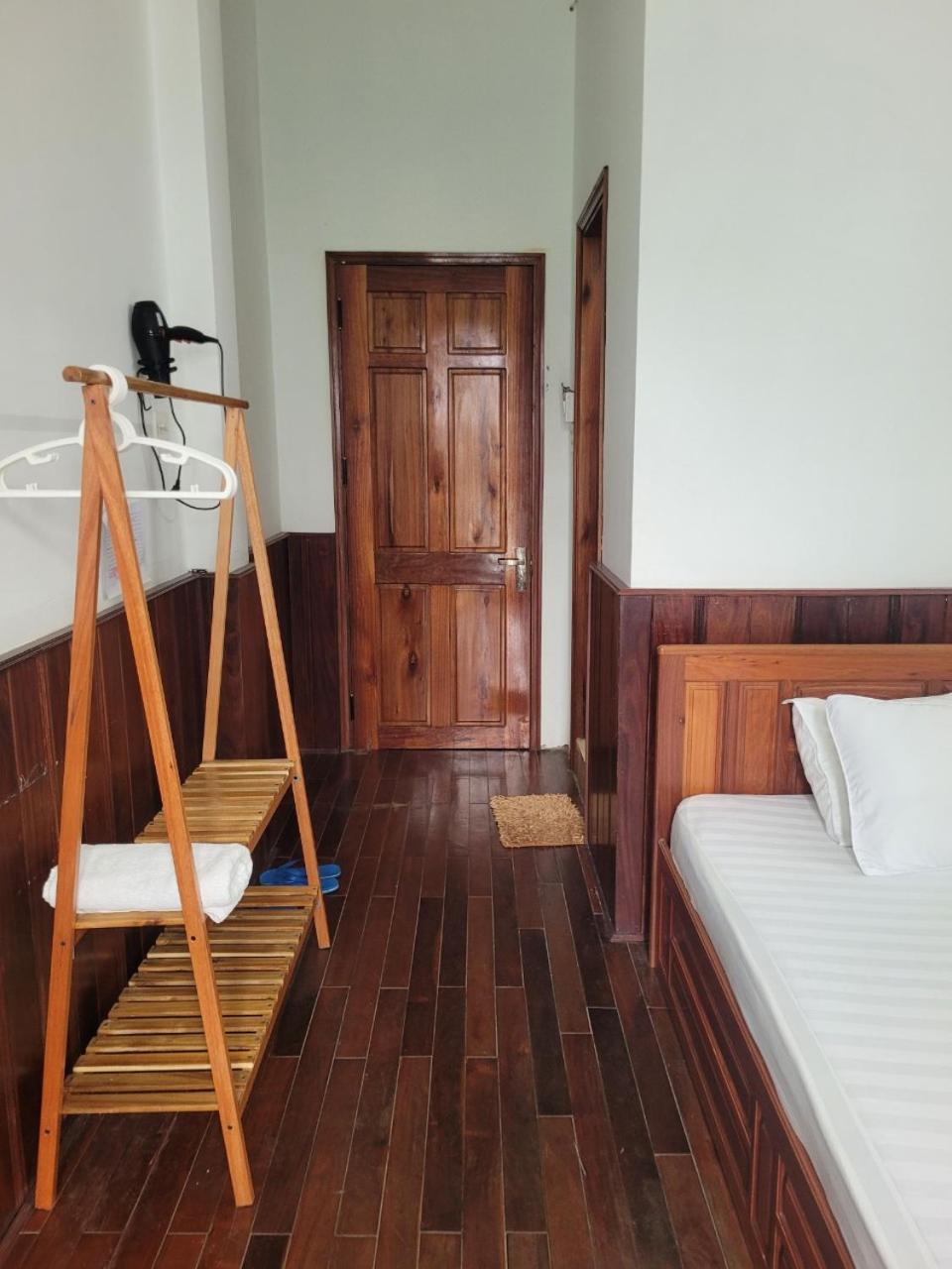 Hostel Ngoc Lien Tuy Hoa Dış mekan fotoğraf